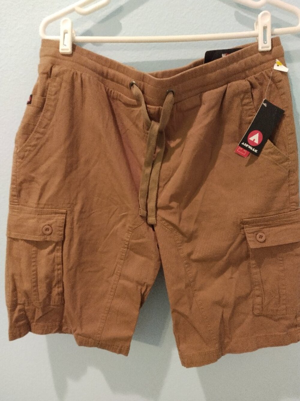 NWT Airwalk-Stretch Cargo Shorts-Slim Fit Pullon Medium Khaki